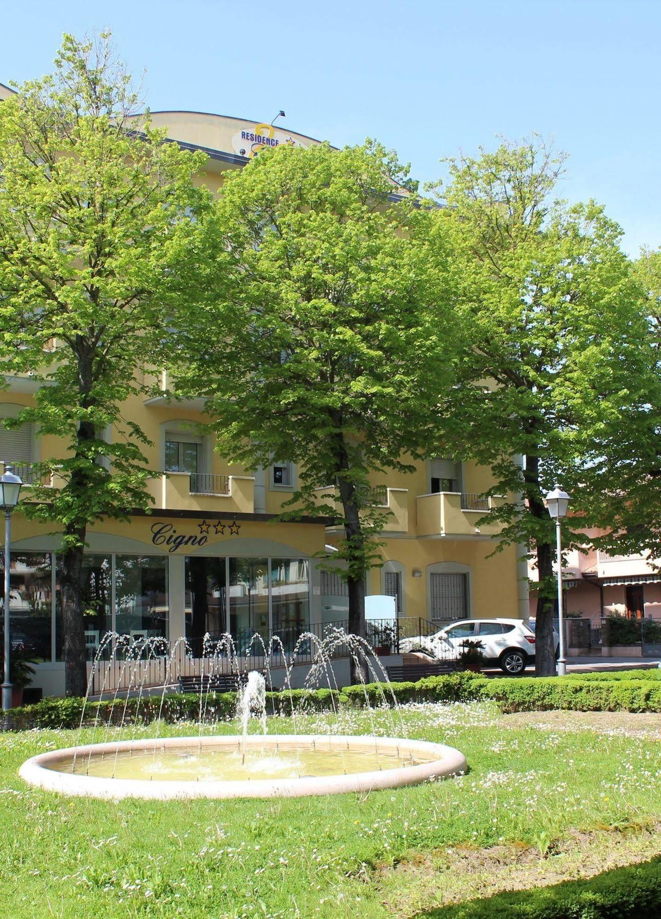 Residence Cigno Rimini Exterior photo