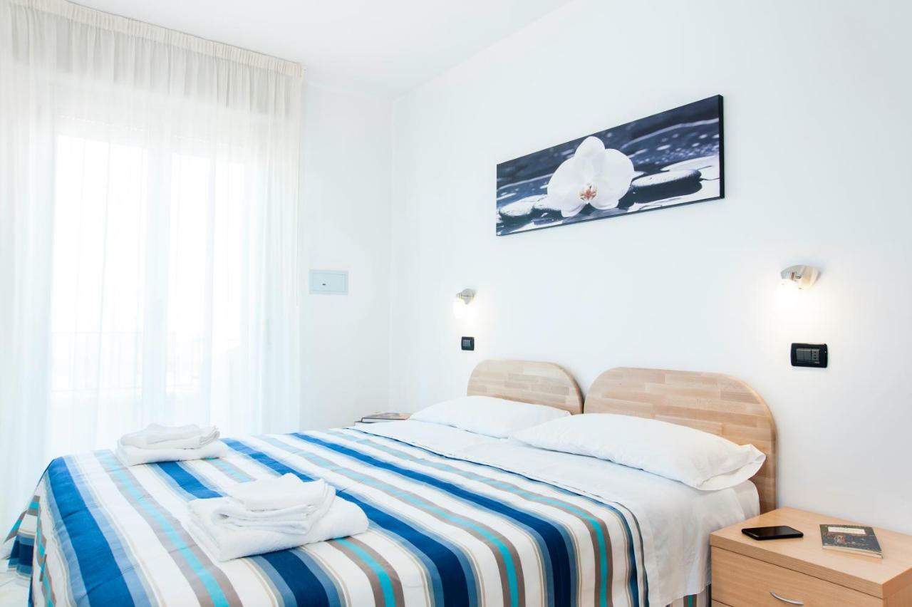 Residence Cigno Rimini Exterior photo